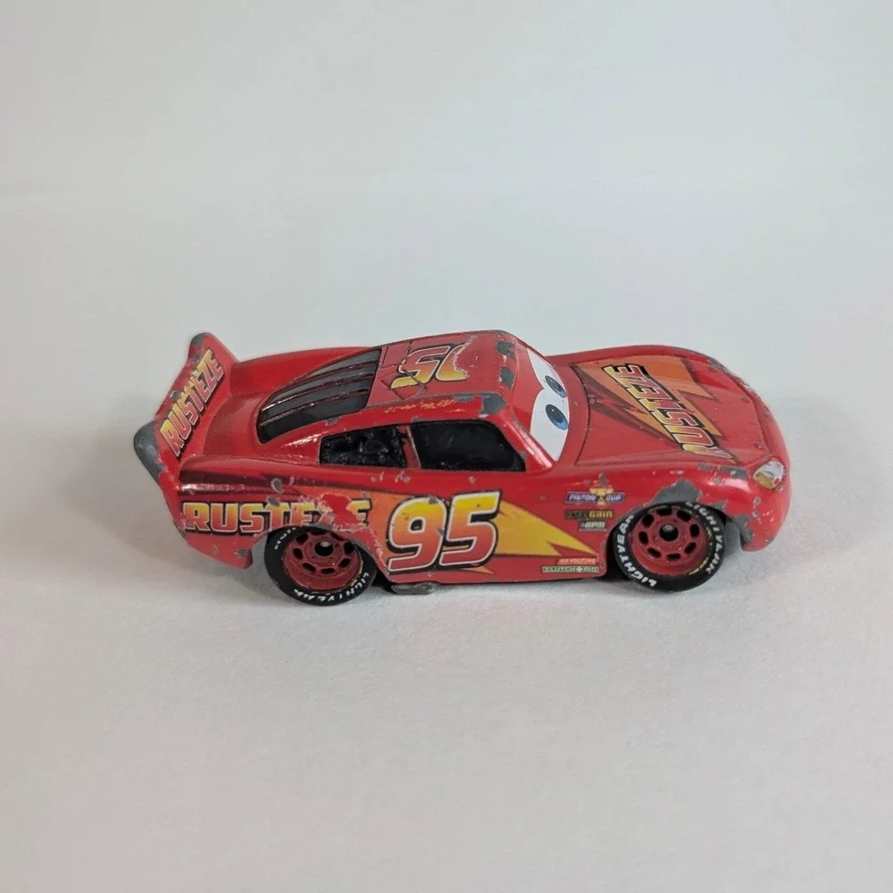Disney Pixar Cars Lightning McQueen Rusteze Red Diecast Toy Car Mattel FGD84